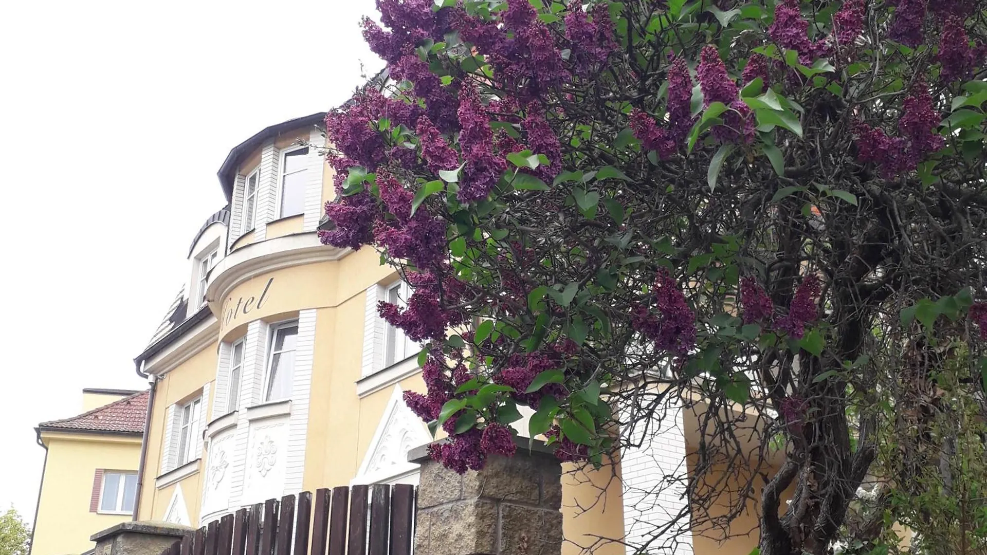 Hotel Garni Rambousek Praga