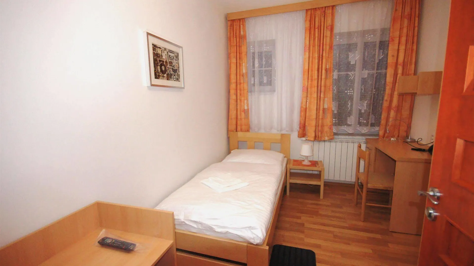***  Hotel Garni Rambousek Praga República Checa